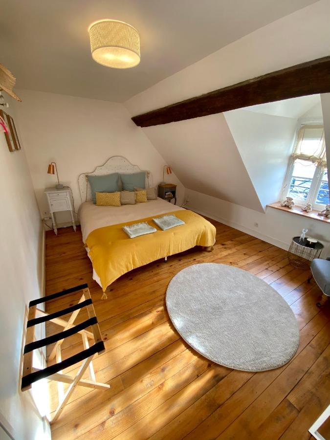 La Maison De Montaboulin Châteauroux Exterior foto